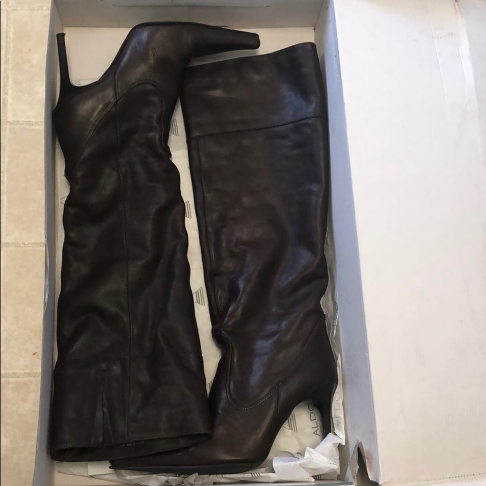 Aldo boots size 37